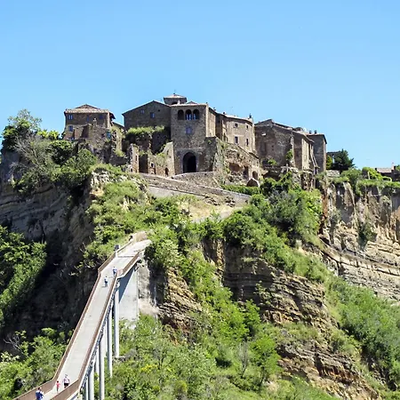 Sociano-3 By Interhome